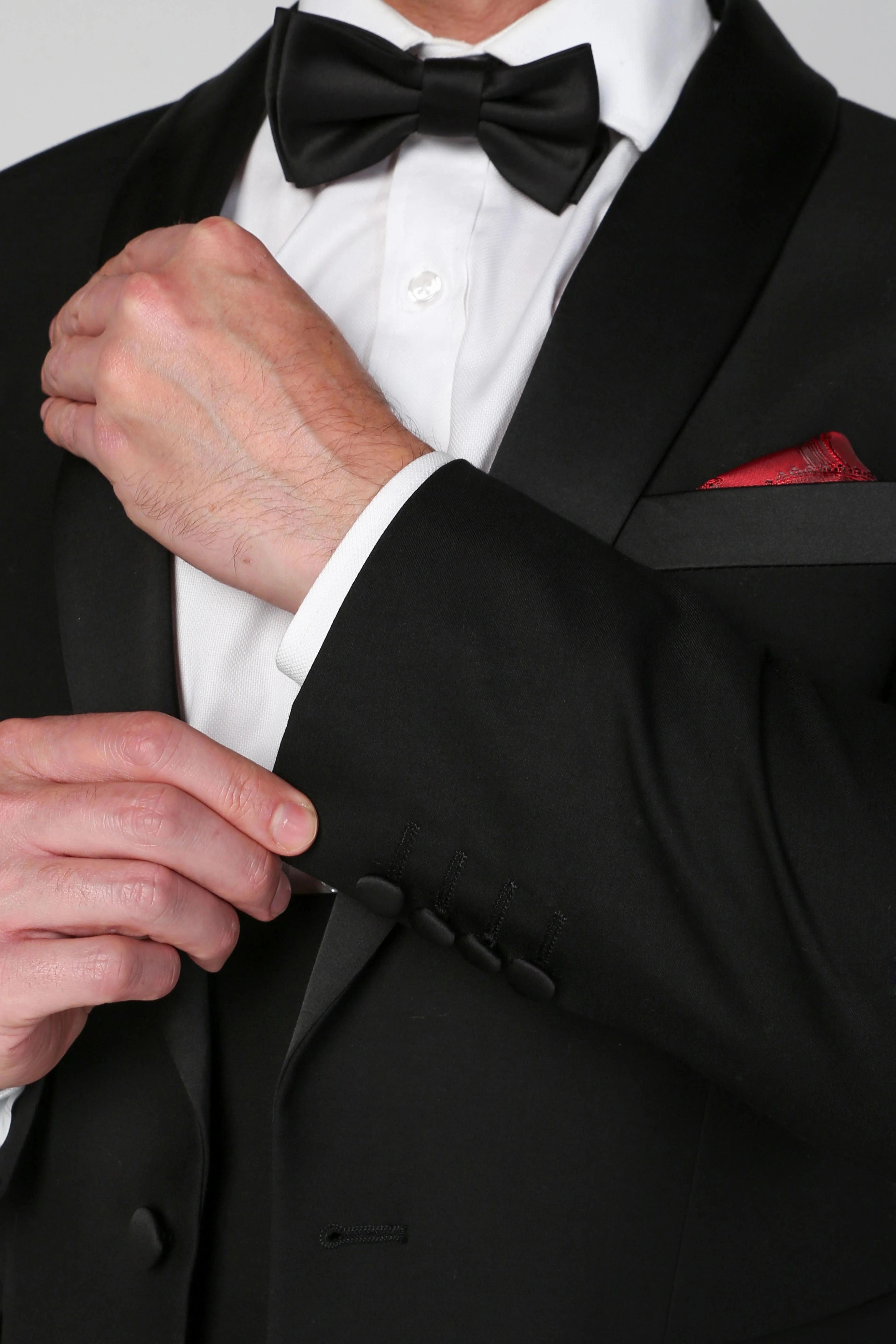 Ford: Black 3-Pc Tux Suit
