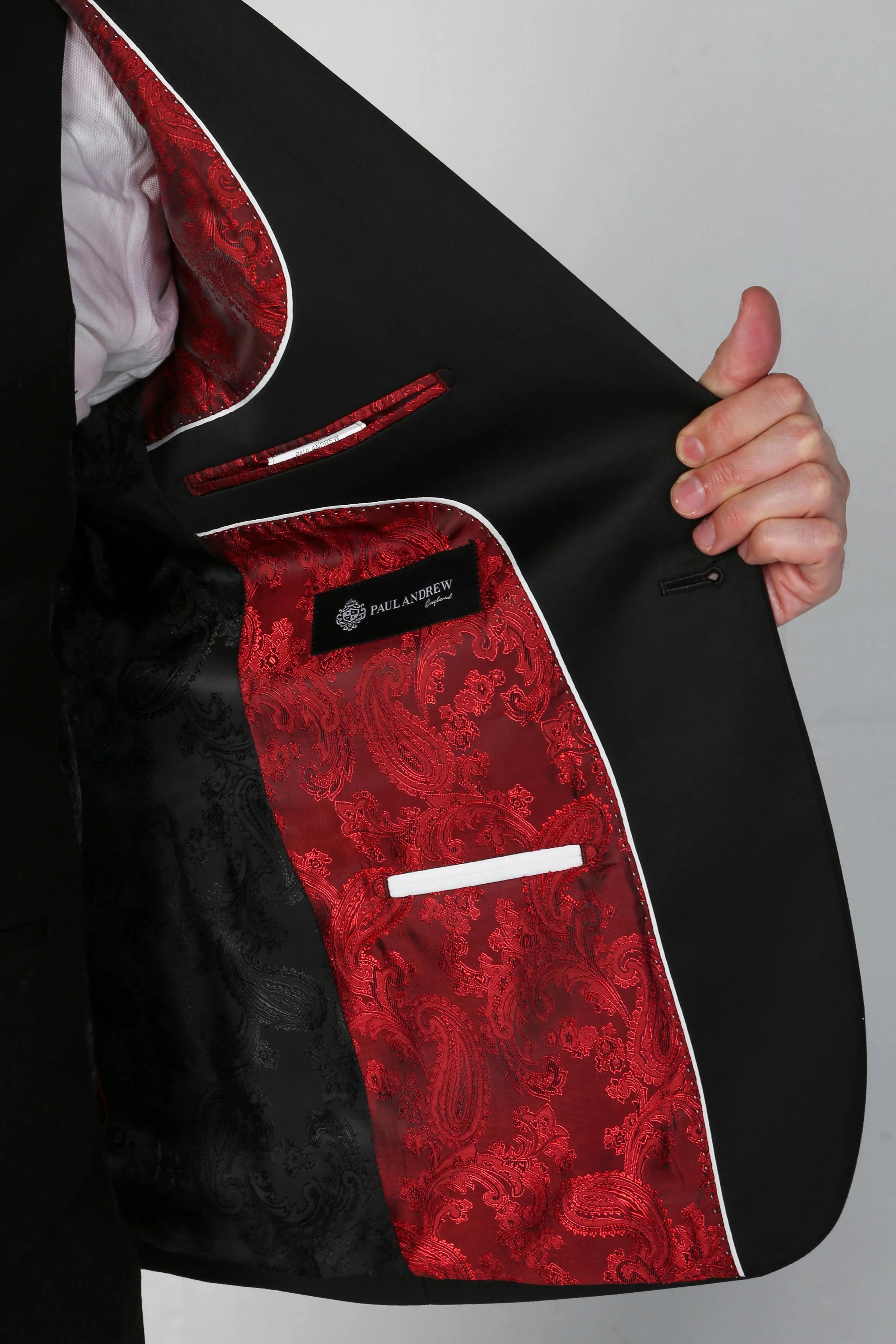 Ford: Black 3-Pc Tux Suit