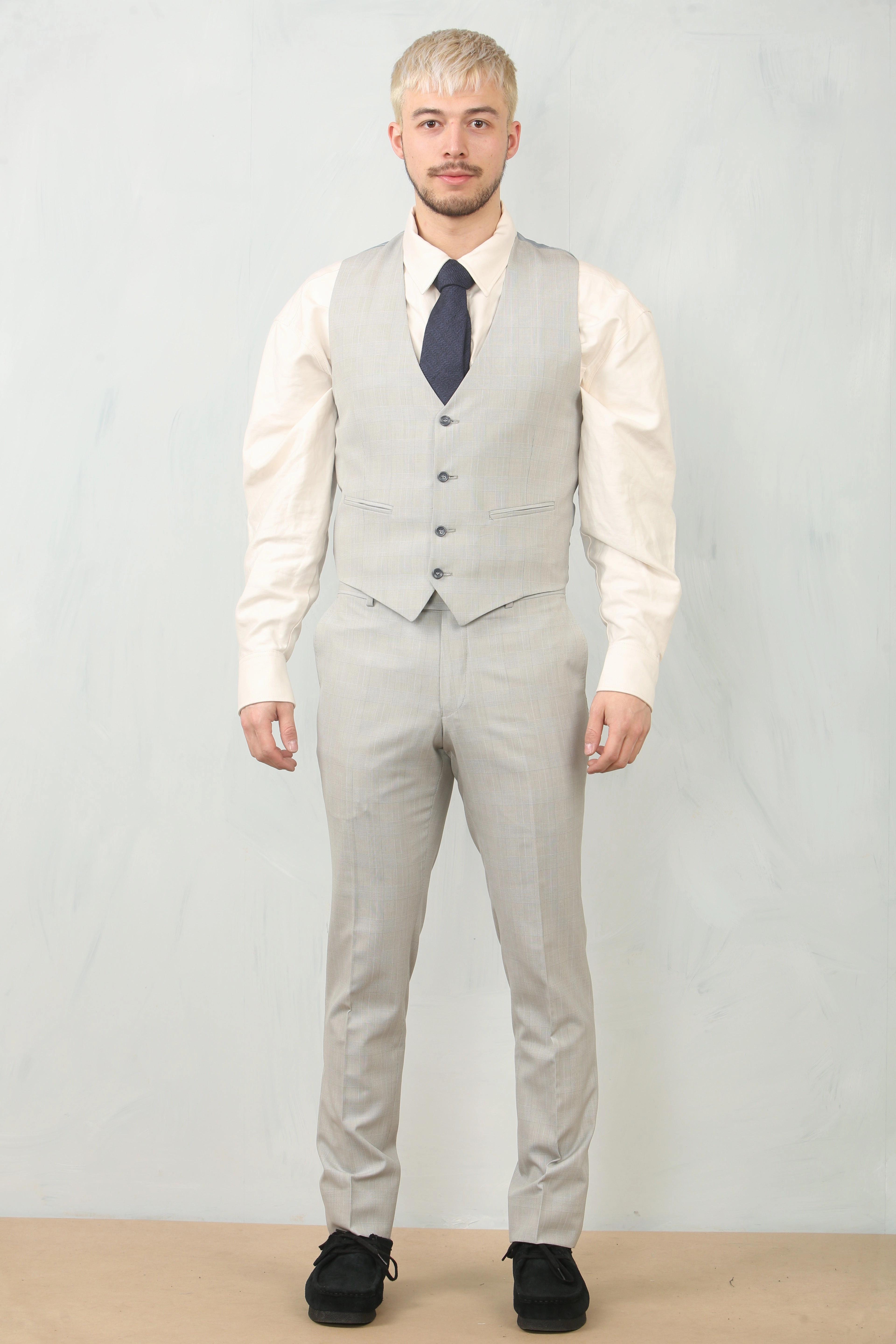 IM31 3 Piece Prince Of Wales Check Suit