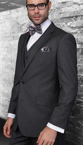 Statement  2014-CH Mens Suit